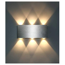 Lightess Wandleuchte