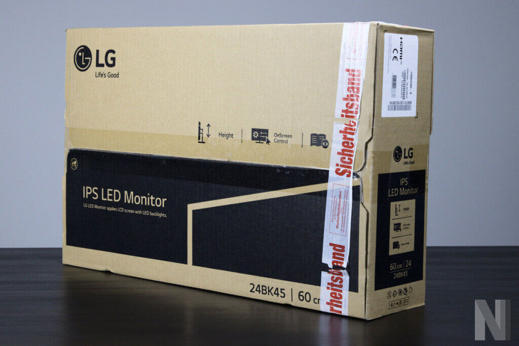 verpackung eines monitors