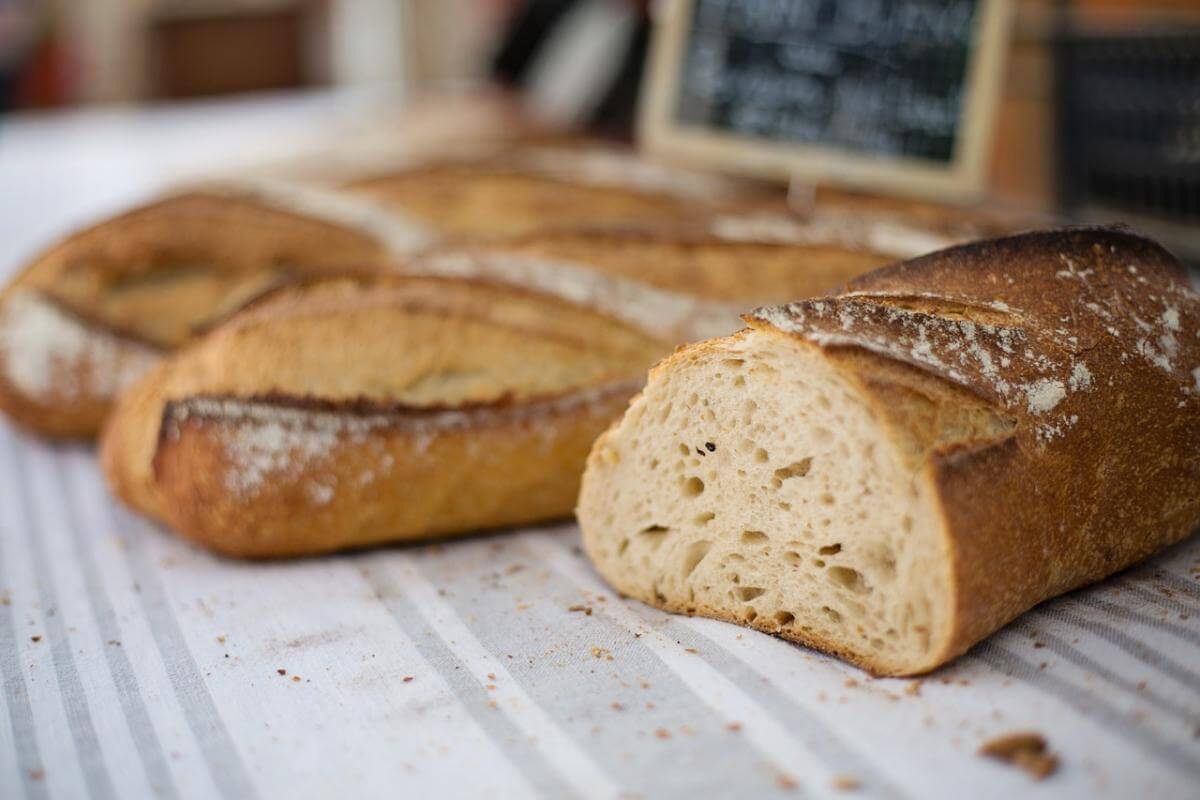 frisches Brot