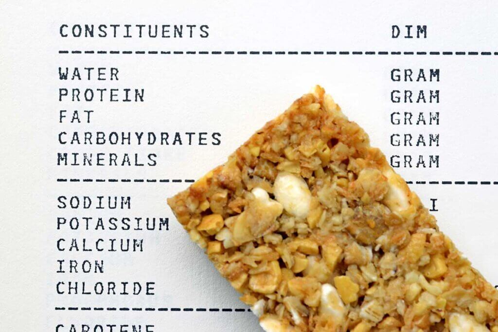 Proteinriegel auf Zutatenzettel