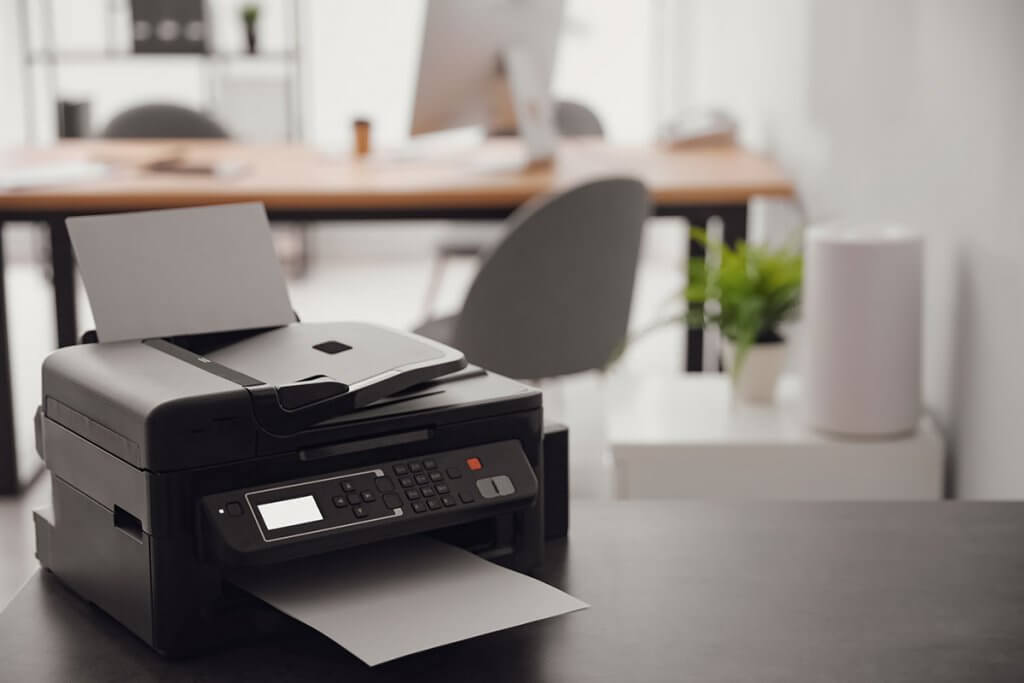 Schwarz-Laser-Drucker im Büro