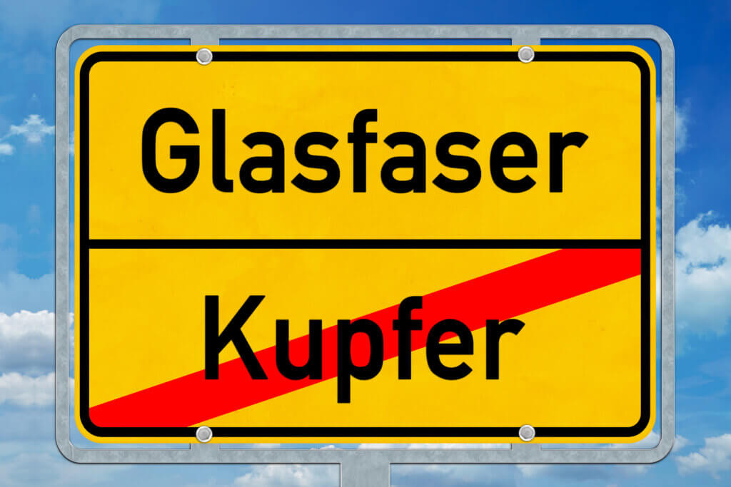 Ortschild Kupfer Glasfaser